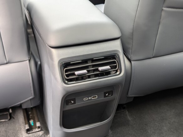 2026 Geely Galaxy Starship 7 200km, серый, 3460000 рублей - вид 23