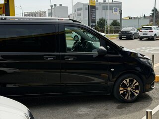 2017 Mercedes-Benz Vito 116 CDI L2 III (W447), чёрный, 3750000 рублей, вид 2