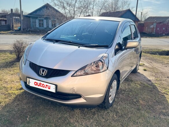 2009 Honda Fit II, серый, 850000 рублей