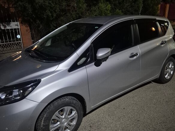 2017 Nissan Note II Рестайлинг, серебристый, 999000 рублей - вид 4