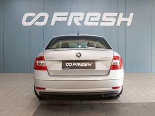 2017 Skoda Octavia III (A7) Рестайлинг, серебристый, 1600000 рублей, вид 4