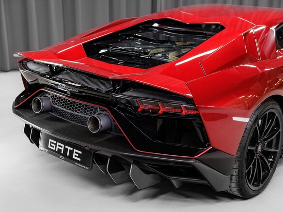 2022 Lamborghini Aventador LP780-4 Ultimae I Рестайлинг, красный, 69000000 рублей - вид 24
