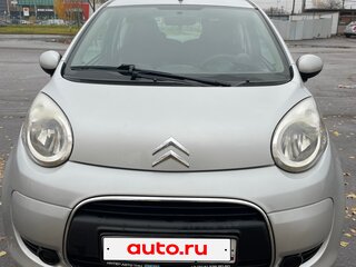 2011 Citroen C1 I Рестайлинг, серебристый, 430000 рублей, вид 1
