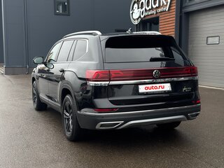 2022 Volkswagen Teramont I Рестайлинг, чёрный, 4900000 рублей, вид 3