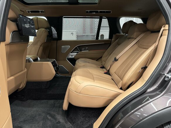 2026 Land Rover Range Rover P530 MHEV Long V, серый - вид 26