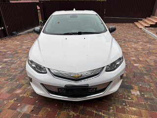2015 Chevrolet Volt II, белый, 850000 рублей, вид 2
