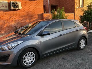 2012 Hyundai i30 II, серый, 790000 рублей, вид 4