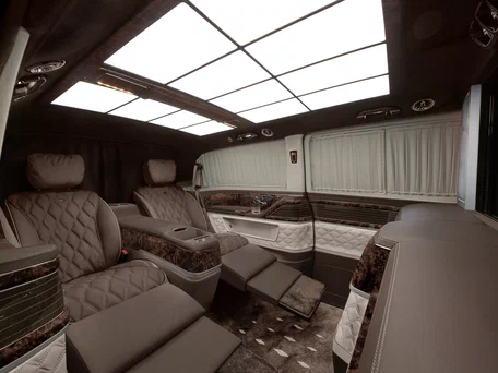 2026 Mercedes-Benz V-Класс Extra Long 300 d экстра длинный III (W447) Рестайлинг 2, чёрный, 44300000 рублей, вид 3