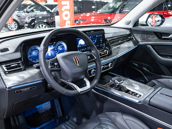 2024 Hongqi HS5 I Рестайлинг, золотистый, 3370900 рублей - вид 21