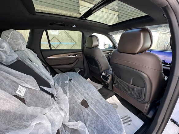 2026 Geely Monjaro (Xingyue L) I Рестайлинг 2 (China Market), белый, 4697000 рублей - вид 33