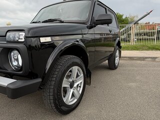 2024 Lada (ВАЗ) Niva Legend I, чёрный, 1100000 рублей, вид 3