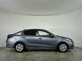 2019 Kia Rio IV, серый, 1240000 рублей, вид 5