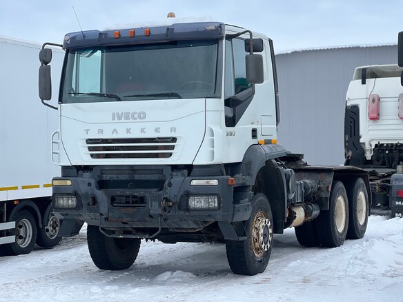 2009 Iveco Trakker, белый, 2580000 рублей