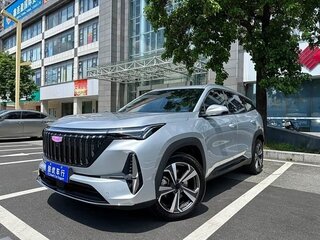 2026 Geely Atlas II, серебристый, 2960000 рублей, вид 1