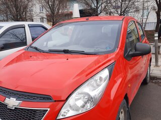 2011 Chevrolet Spark III, красный, 370000 рублей, вид 1