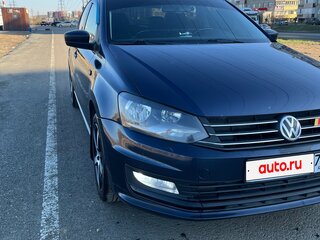 2015 Volkswagen Polo V Рестайлинг, синий, 770000 рублей, вид 1