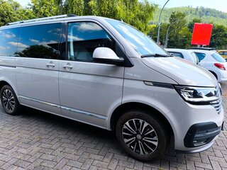 2022 Volkswagen Multivan T6 Рестайлинг, белый, 8400000 рублей, вид 5