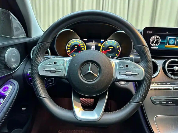 2021 Mercedes-Benz C-Класс 200 L IV (W205) Рестайлинг, чёрный - вид 5