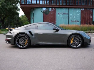 2023 Porsche 911 Turbo S VIII (992), серый, 26900000 рублей, вид 5