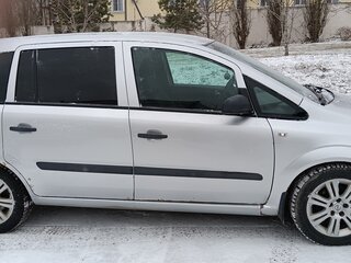 2008 Opel Zafira B Рестайлинг, серебристый, 455000 рублей, вид 4