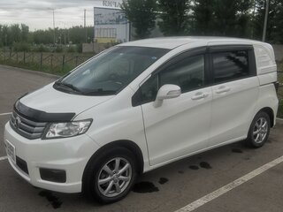 2012 Honda Freed I Рестайлинг, белый, 950000 рублей, вид 5