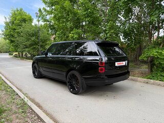 2018 Land Rover Range Rover IV Рестайлинг, чёрный, 6300000 рублей, вид 4
