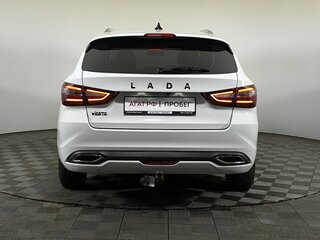2024 Lada (ВАЗ) Vesta SW Cross I Рестайлинг (NG), белый, 1345000 рублей, вид 5