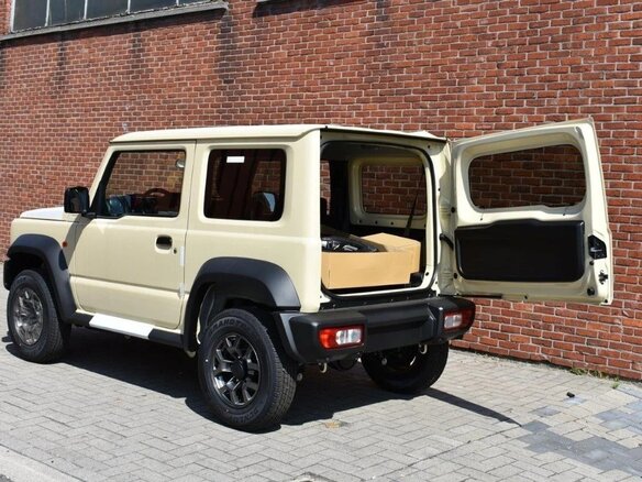 2026 Suzuki Jimny IV, бежевый, 2849777 рублей - вид 4