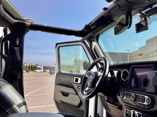 2021 Jeep Wrangler IV (JL), белый, 4860000 рублей, вид 4