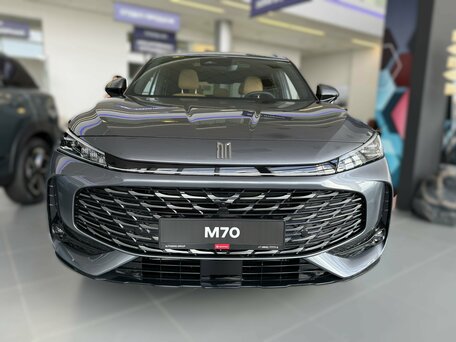 Москвич М70