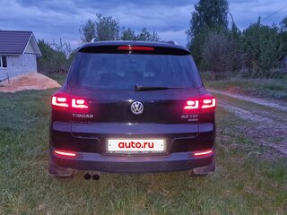 2011 Volkswagen Tiguan I Рестайлинг, чёрный, 1300000 рублей, вид 5