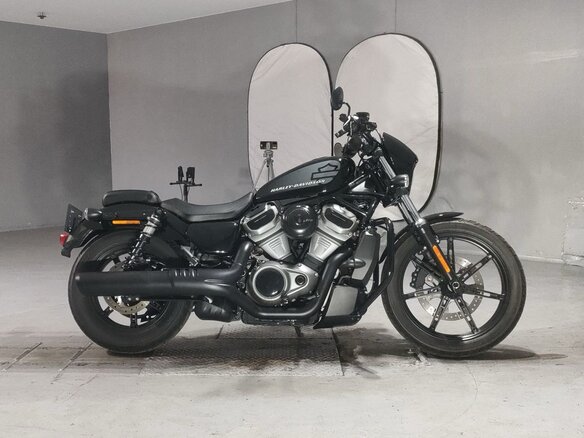 2022 Harley-Davidson Nightster, чёрный, 870000 рублей