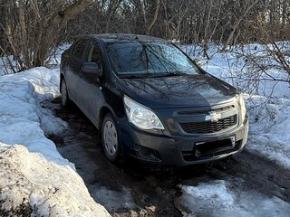 2013 Chevrolet Cobalt II, чёрный, 385000 рублей, вид 3