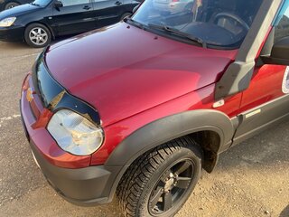 2013 Chevrolet Niva I Рестайлинг, красный, 550000 рублей, вид 4