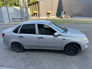 2013 Lada (ВАЗ) Granta I, серебристый, 409000 рублей, вид 2