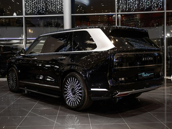2025 Zeekr 9X 70 kWh, чёрный, 13300000 рублей - вид 5