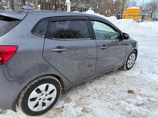 2017 Kia Rio III Рестайлинг, серый, 1125000 рублей, вид 5