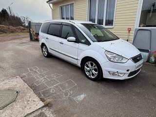 2012 Ford Galaxy II Рестайлинг, белый, 500000 рублей, вид 2