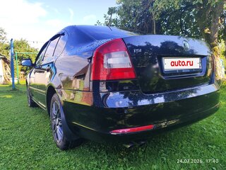 2011 Skoda Octavia II (A5) Рестайлинг, чёрный, 680000 рублей, вид 5