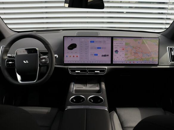 2025 Li Auto (Lixiang) L6 I, чёрный, 8390000 рублей - вид 8