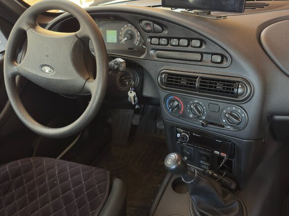 2024 Lada (ВАЗ) Niva Travel I, белый, 1050000 рублей - вид 4