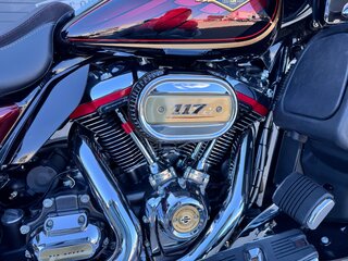 2023 Harley-Davidson CVO Road Glide Limited, красный, 3200000 рублей, вид 4