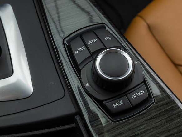 2013 BMW 3 серии Gran Turismo 320i xDrive VI (F3x), коричневый, 1849000 рублей - вид 16