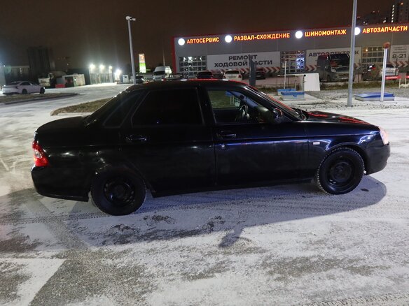2008 Lada (ВАЗ) Priora I, зелёный, 200000 рублей - вид 2