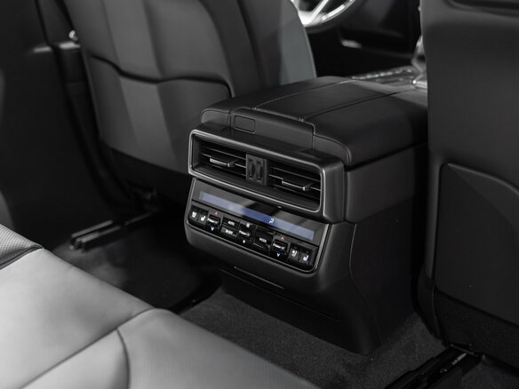 2025 Lexus LX 600 IV, чёрный, 19390000 рублей - вид 20
