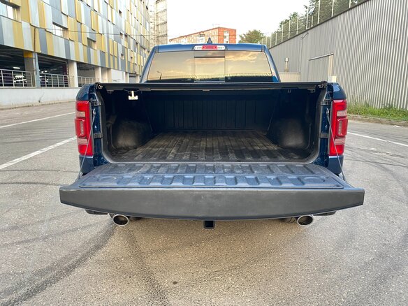 2022 Ram 1500 Crew Cab V, синий, 7400000 рублей - вид 12