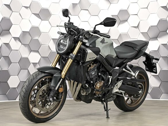 2025 Honda CB 650R, серый - вид 1