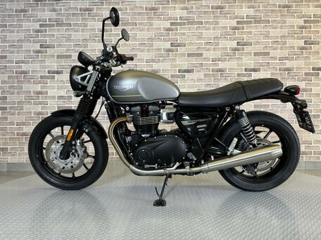 2022 Triumph Speed Twin, серый, 1021000 рублей, вид 3
