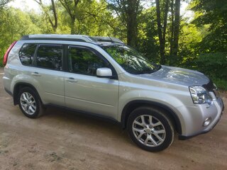 2012 Nissan X-Trail II Рестайлинг, серебристый, 1320000 рублей, вид 1