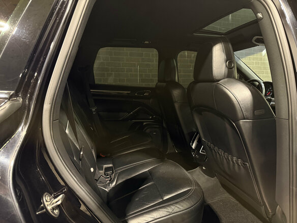 2011 Porsche Cayenne S II (958), чёрный, 2080000 рублей - вид 17